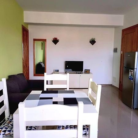 Apartamento Em Santa Maria- Espacoso&Confortavel Apartment ภายนอก รูปภาพ